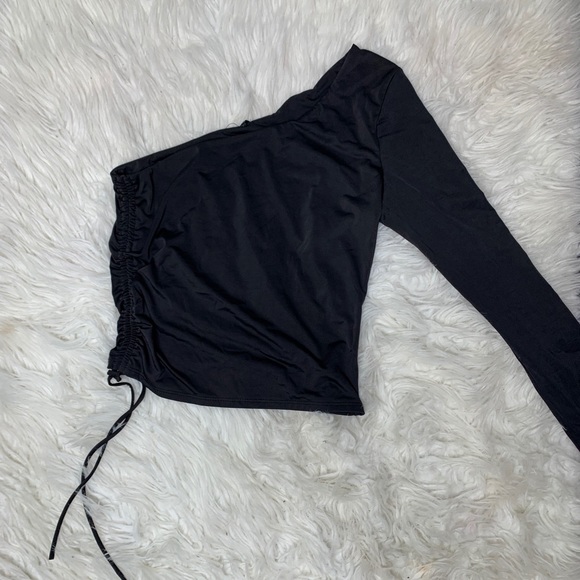 One sleeve top - Picture 1 of 1